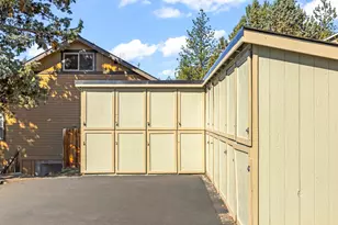 1030 NW Roanoke Ave, Bend, OR 97703 - Photo 14