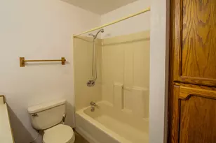 25066 Redwood Hwy, Kerby, OR 97531 - Photo 18
