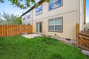 2813 SW Indian Cir, Redmond, OR 97756 - Photo 24