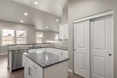 1615 Pearl Eye Lane, Medford, OR 97504 - Photo 8