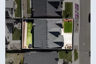 1615 Pearl Eye Lane, Medford, OR 97504 - Photo 32