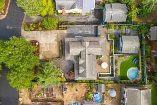 494 Holly St, Ashland, OR 97520 - Photo 8