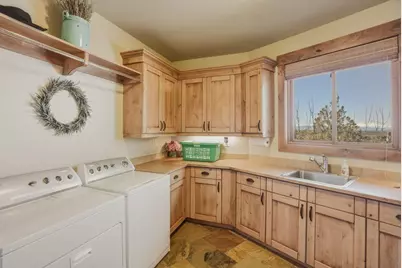 15361 SW Branding Iron Court, Powell Butte, OR 97753 - Photo 14