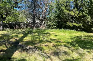 522 Hudspeth Ln, Shady Cove, OR 97539 - Photo 36