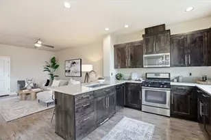 63148 NE Hadley Pl, Bend, OR 97701 - Photo 8