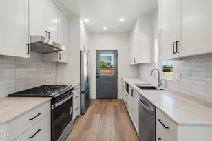 198 Gangnes Dr, Talent, OR 97540 - Photo 8