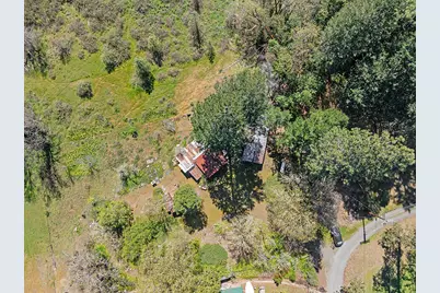 189 Finch Road, Kerby, OR 97531 - Photo 18