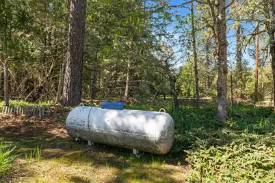 189 Finch Road, Kerby, OR 97531 - Photo 20