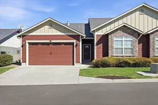 729 Amhurst Way, Medford, OR 97504 - Photo 2