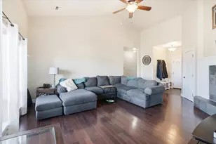 729 Amhurst Way, Medford, OR 97504 - Photo 6