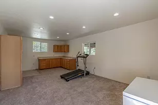 9449 Wagner Creek Rd, Talent, OR 97540 - Photo 38