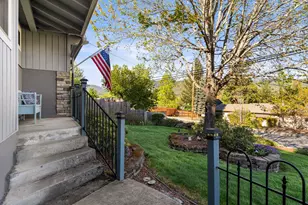 1310 NW Highland Ave, Grants Pass, OR 97526 - Photo 8