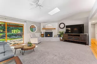 1310 NW Highland Ave, Grants Pass, OR 97526 - Photo 18