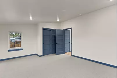 12 SW Roosevelt Avenue, Bend, OR 97702 - Photo 10