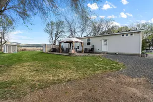 7651 NW Edwards Rd, Prineville, OR 97754 - Photo 12