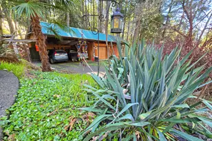 1449 Queen of Bronze Rd, Cave Junction, OR 97523 - Photo 52