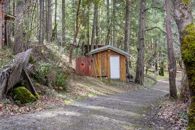1449 Queen Of Bronze Road, Cave Junction, OR 97523 - Photo 50