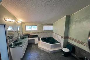 255 Barker Dr, Merlin, OR 97532 - Photo 34