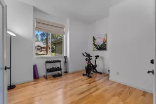 19449 Ironwood Cir, Bend, OR 97702 - Photo 12