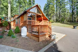 7900 Hyatt Prairie Rd, Ashland, OR 97520 - Photo 2