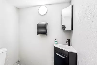 1810 SW Highway 97, Madras, OR 97741 - Photo 18