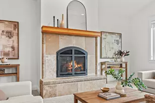 4310 Vista Pointe Dr, Medford, OR 97504 - Photo 18