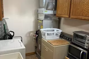 64810 McGrath Rd, Bend, OR 97701 - Photo 12