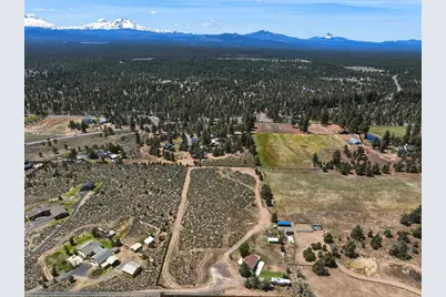 67395 Rabbitbrush Drive, Bend, OR 97703 - Photo 18