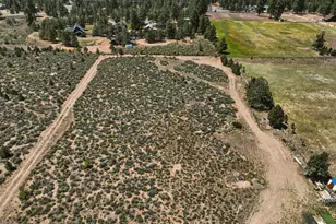 67395 Rabbitbrush Dr, Bend, OR 97703 - Photo 12