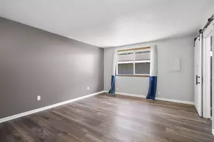 55050 Huntington Rd, Bend, OR 97707 - Photo 8