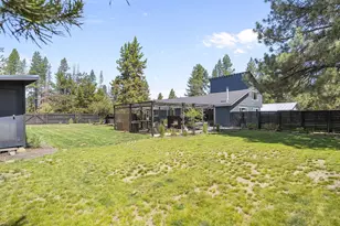 55050 Huntington Rd, Bend, OR 97707 - Photo 34
