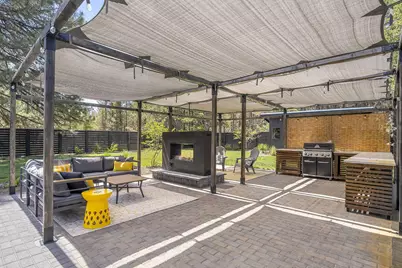 55050 Huntington Road, Bend, OR 97707 - Photo 20