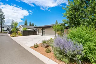 3125 NW Blodgett Wy, Bend, OR 97703 - Photo 48