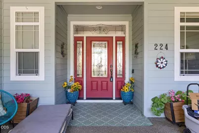 224 Landau Lane, Grants Pass, OR 97527 - Photo 4