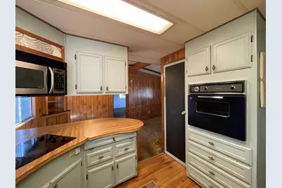 1095 Lee Roze Lane, Grants Pass, OR 97527 - Photo 22