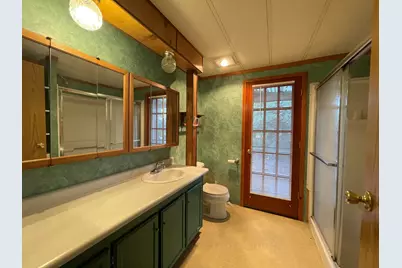 1095 Lee Roze Lane, Grants Pass, OR 97527 - Photo 16