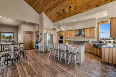 6040 SE Gravett Road, Prineville, OR 97754 - Photo 1