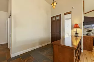 12054 Kestrel Rd, Klamath Falls, OR 97601 - Photo 8