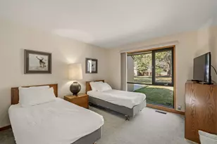 57258 Island Rd, Sunriver, OR 97707 - Photo 22