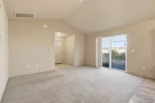 2879 NE Jackdaw Dr, Bend, OR 97701 - Photo 10