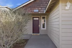 2879 NE Jackdaw Dr, Bend, OR 97701 - Photo 6