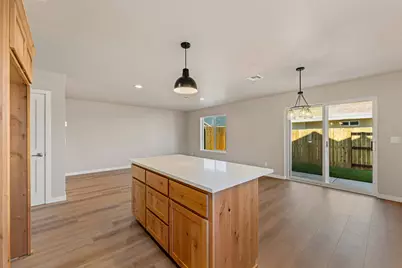 2724 Denton Trail, Grants Pass, OR 97527 - Photo 16