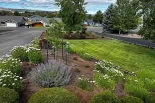 3082 NE Yellowpine Rd, Prineville, OR 97754 - Photo 34