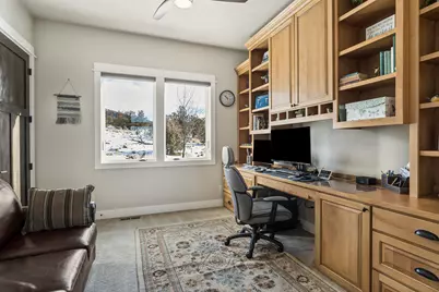 16368 SW Hat Rock Loop, Powell Butte, OR 97753 - Photo 32