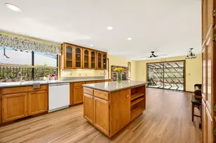 1027 Oak Knoll Dr, Ashland, OR 97520 - Photo 10