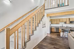 3020 NW Clubhouse Dr, Bend, OR 97703 - Photo 28