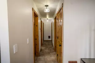 41650 Clover Creek Rd, Klamath Falls, OR 97601 - Photo 44