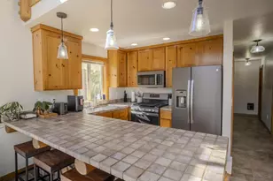 41650 Clover Creek Rd, Klamath Falls, OR 97601 - Photo 26