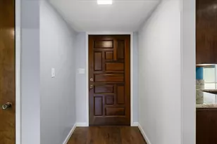 2384 Amaryllis St, Medford, OR 97504 - Photo 6