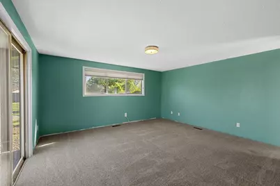 2384 Amaryllis Street, Medford, OR 97504 - Photo 28